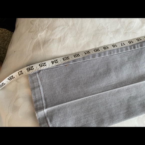 Gloria Vanderbilt Amanda Straight Leg Gray Jeans 6P - Picture 9 of 10